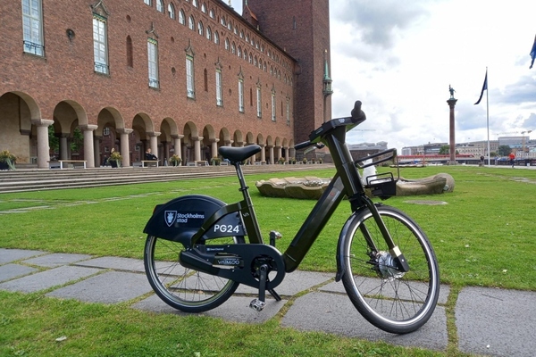 E-Bikes in the Urban Landscape