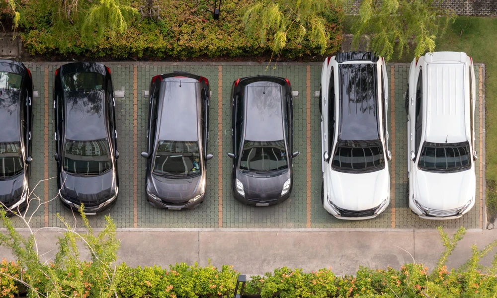 4 Lifestyle Differences Between the Toyota Sienta and Toyota Noah That Matter to Families